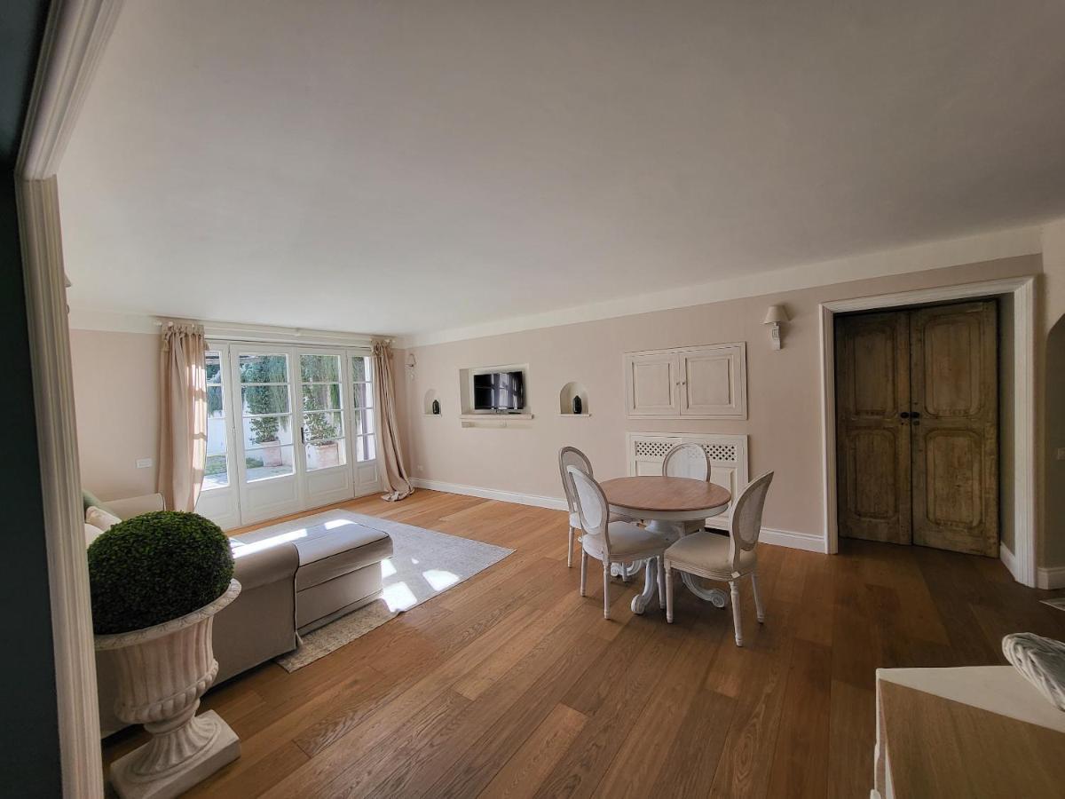 Suite Indipendente In Villa Formello Eksteriør billede